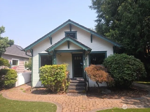 Property photo for 1611 Oakes Avenue, Everett