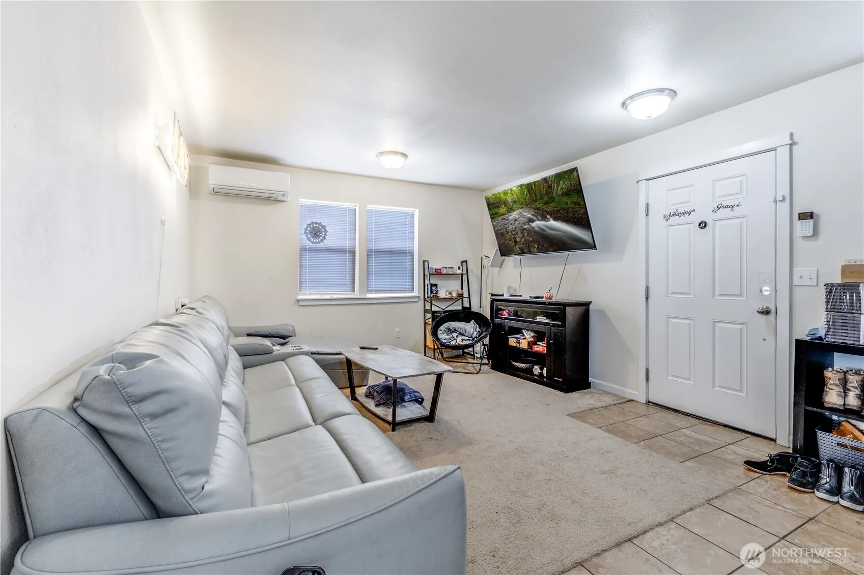 Property photo for 8921 Commercial Street Sw, Lakewood photo 5