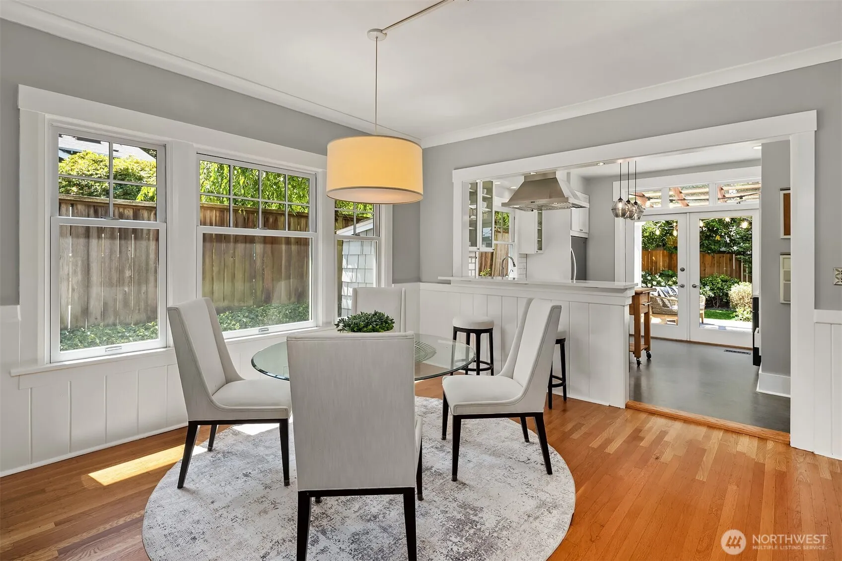 Property photo for 3141 Broadway E, Seattle photo 5