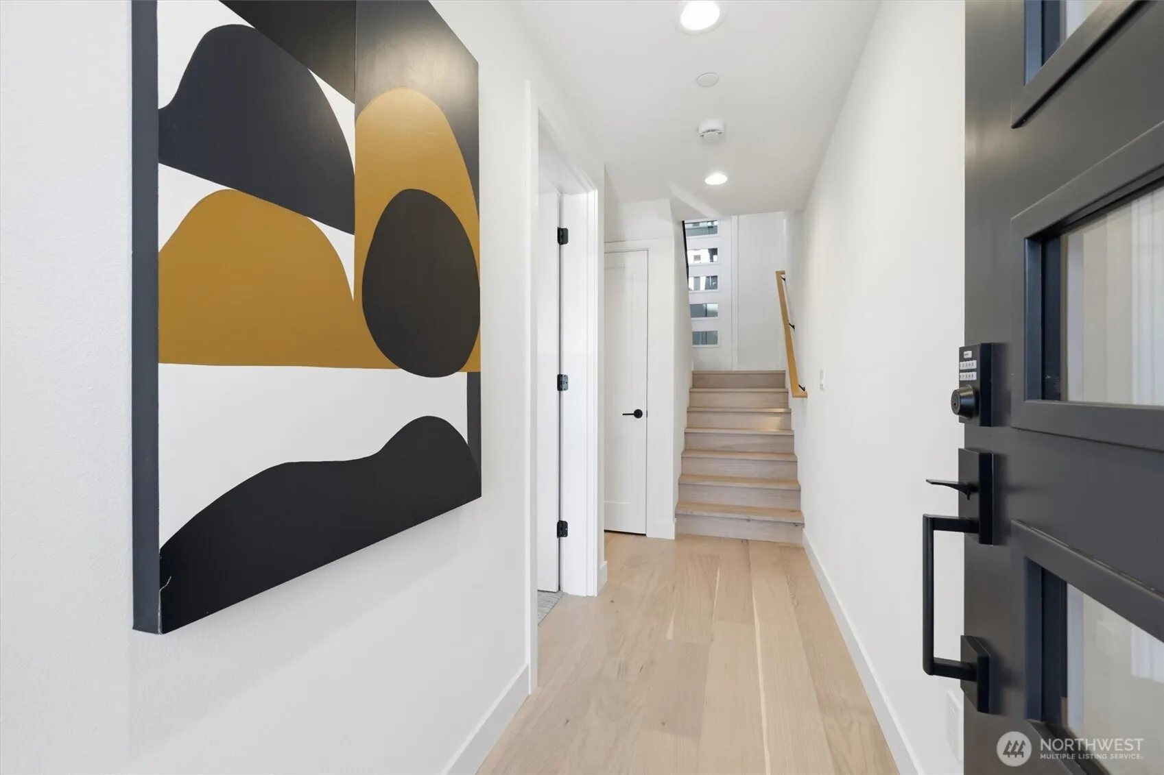 Property photo for 2011 Dexter Avenue N #a, Seattle photo 3