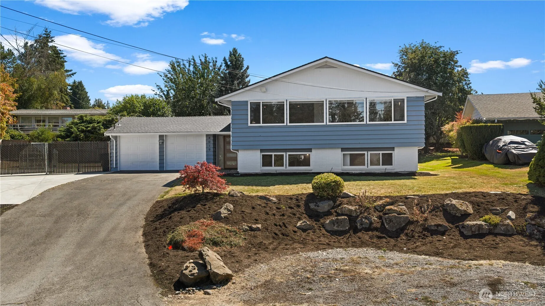 Property photo for 4019 Robin Road W, University Place