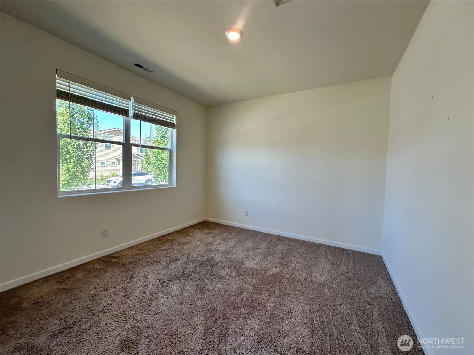 Property photo for 6319 121st Ave E, Puyallup photo 4