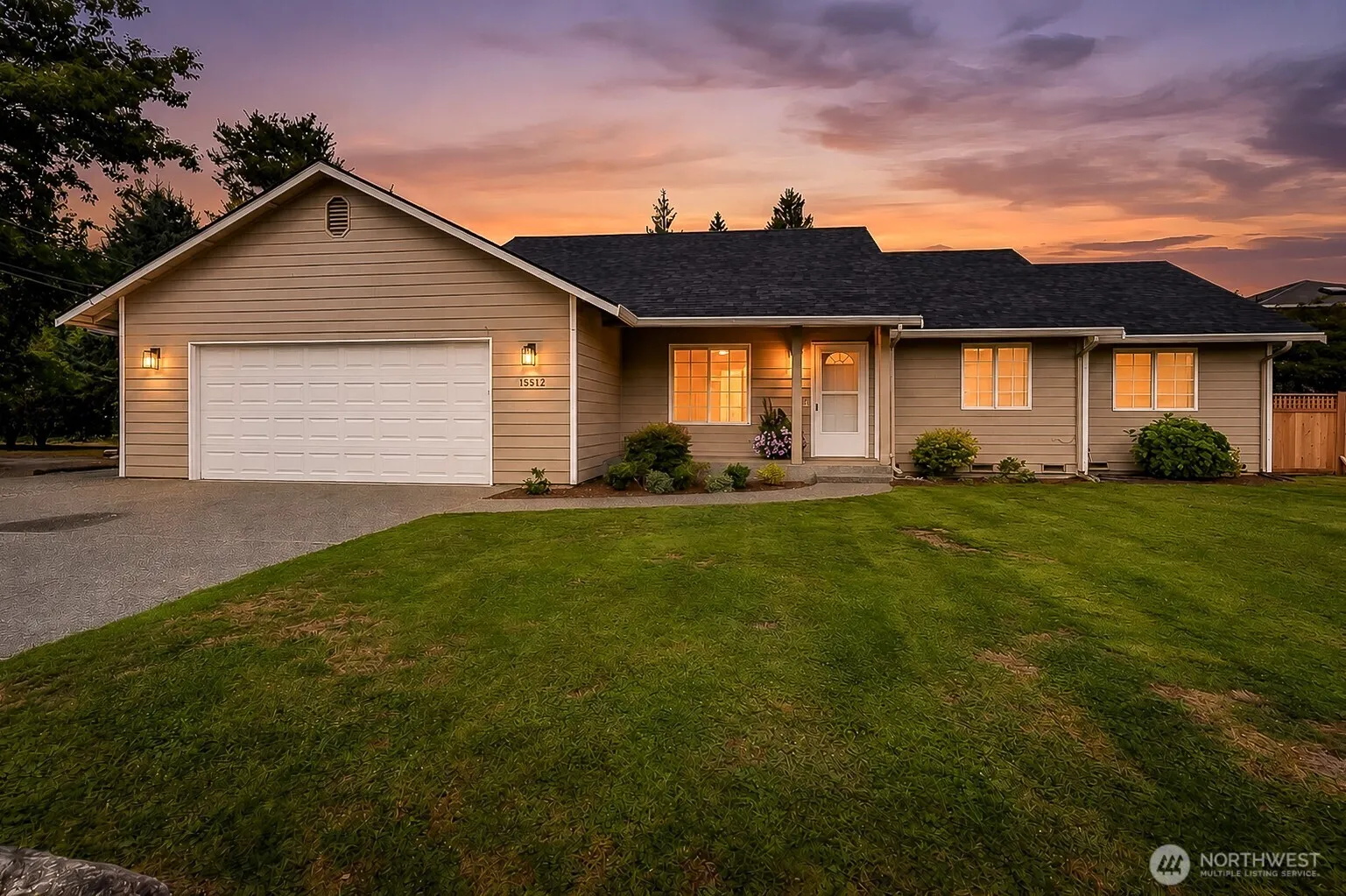 Property photo for 15512 3rd Place W, Lynnwood