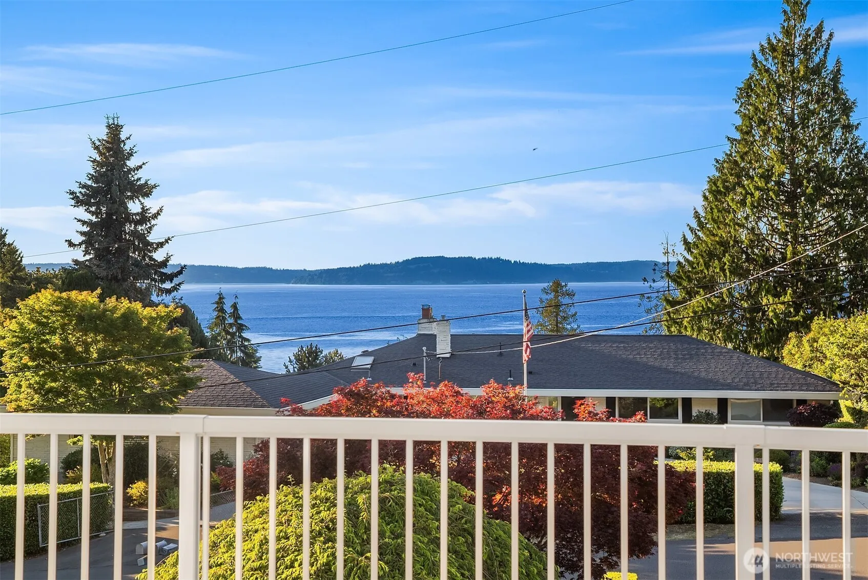 Property photo for 8308 Frederick Place, Edmonds photo 2