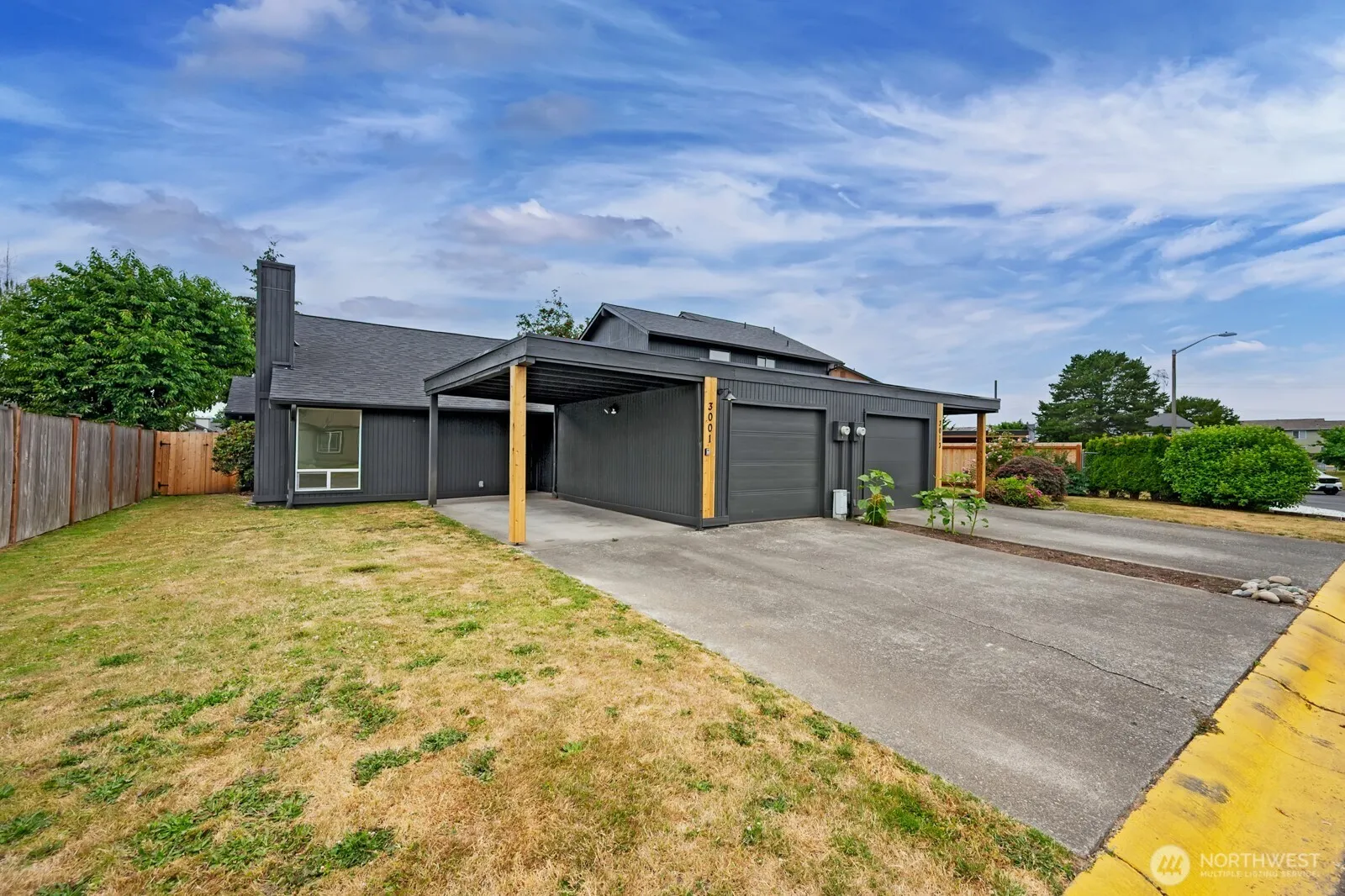 Property photo for 3001 M Street Ne, Auburn
