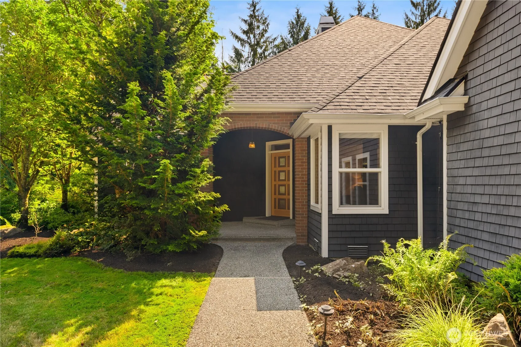 Property photo for 16625 178th Avenue Ne, Woodinville photo 3