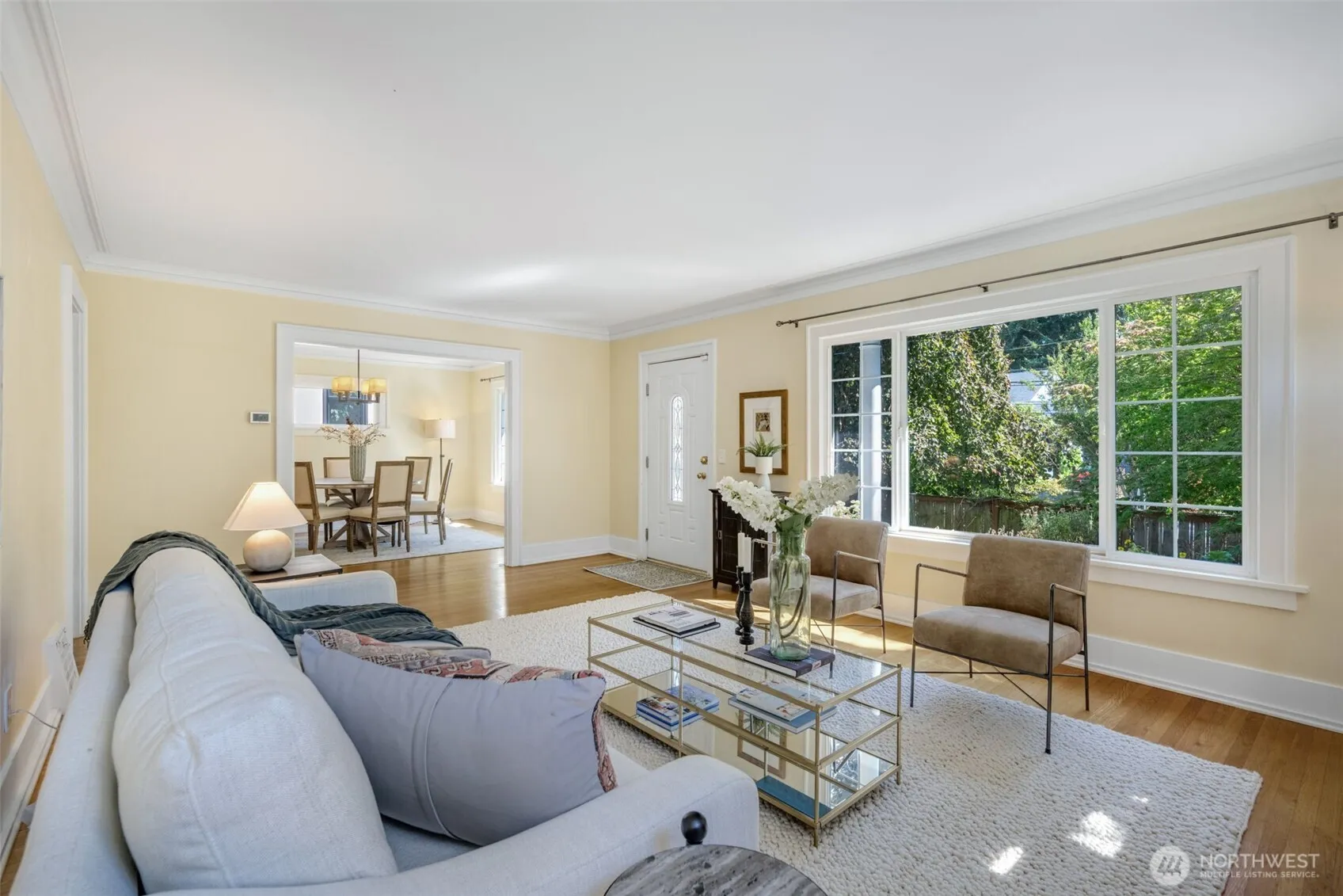 Property photo for 2341 31st Avenue S, Seattle photo 5