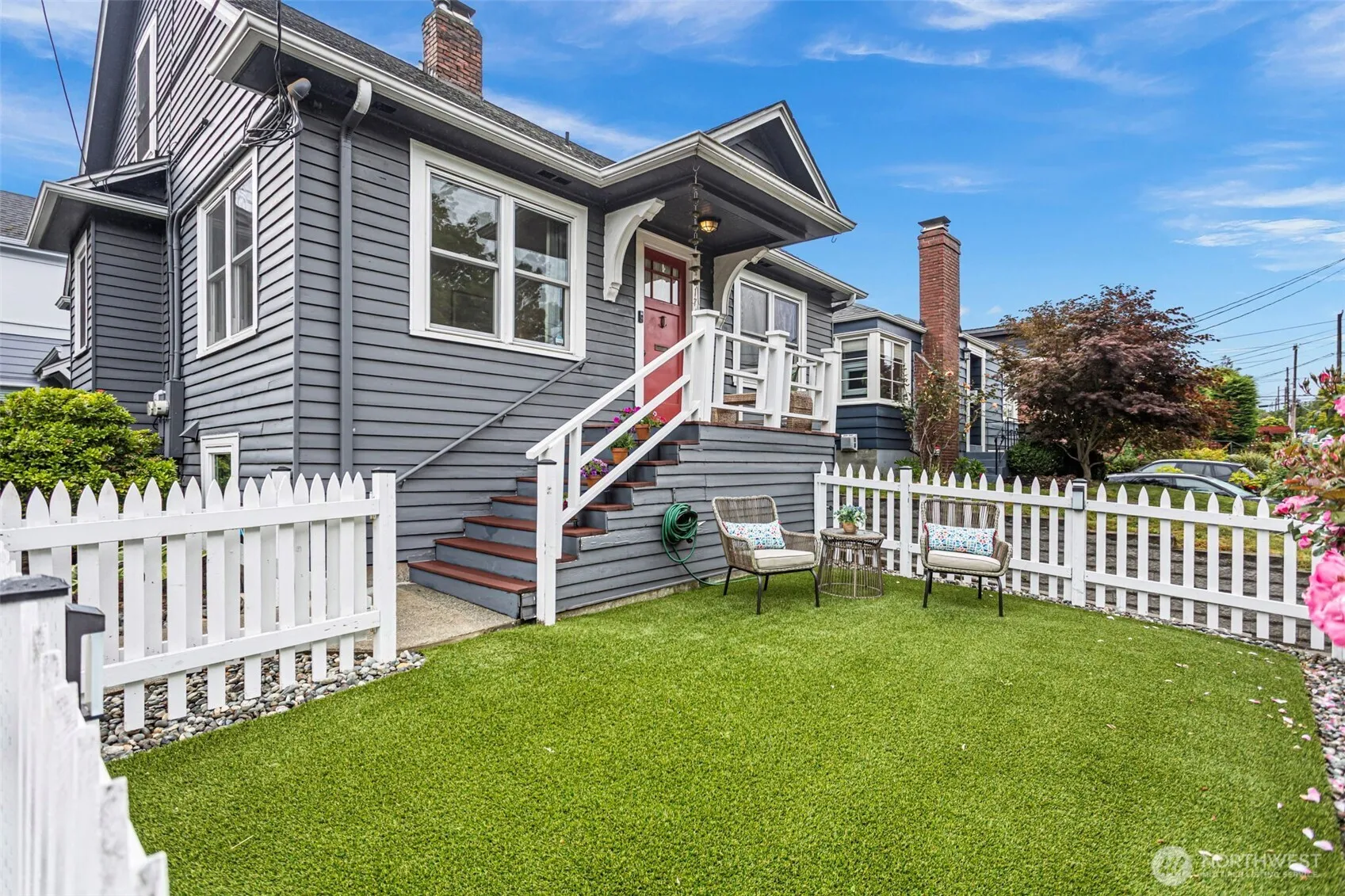 Property photo for 3917 Midvale Avenue N #a, Seattle photo 4