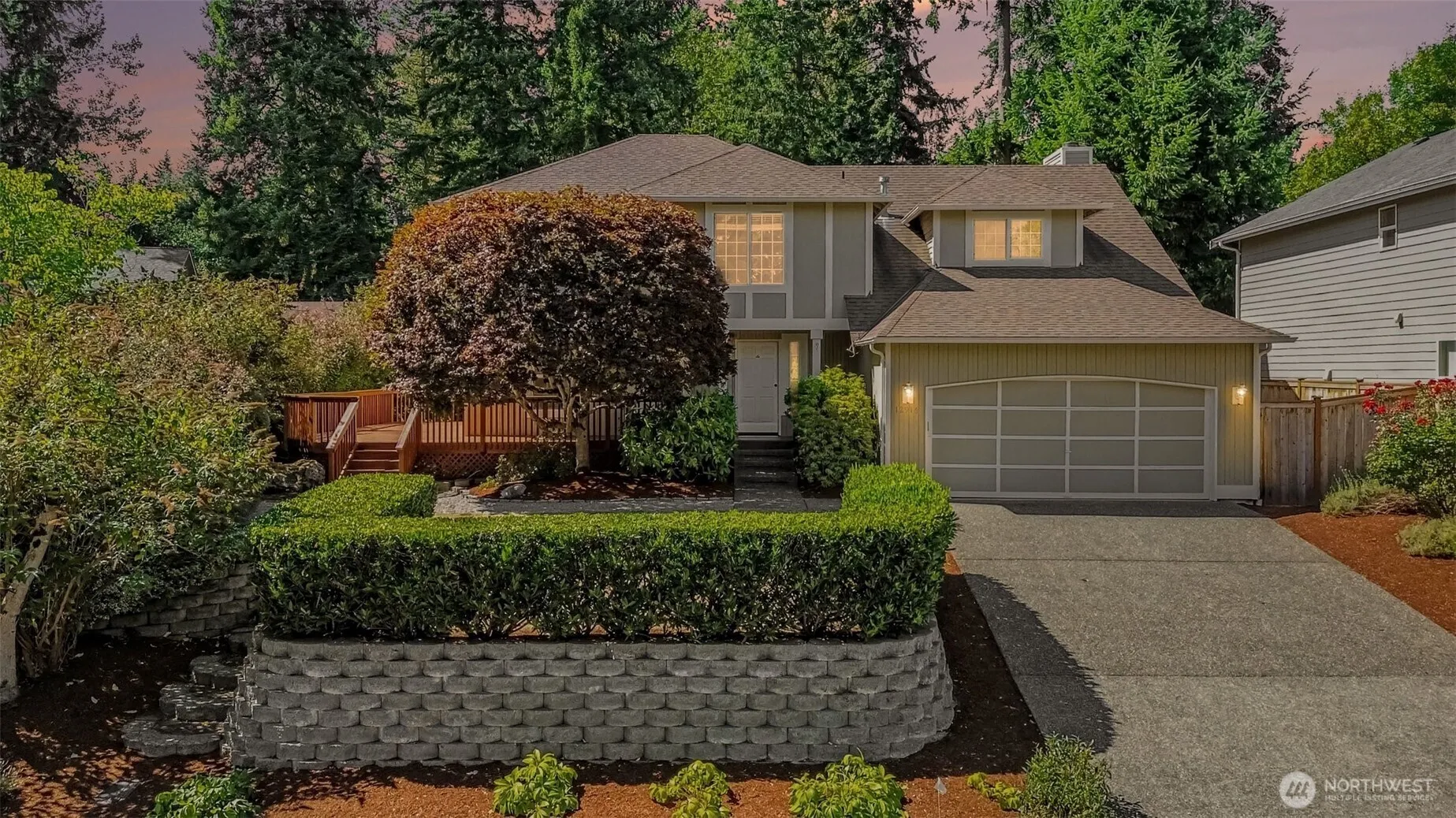 Property photo for 12916 Ne 203rd Ct, Woodinville photo 2