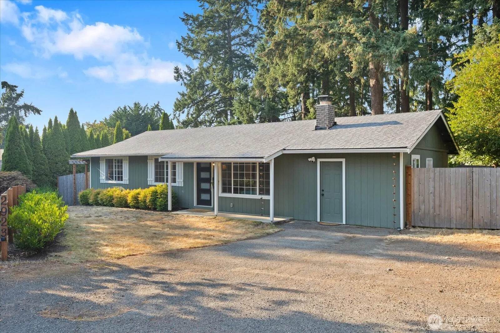 Property photo for 2923 193rd Place Se, Bothell photo 3