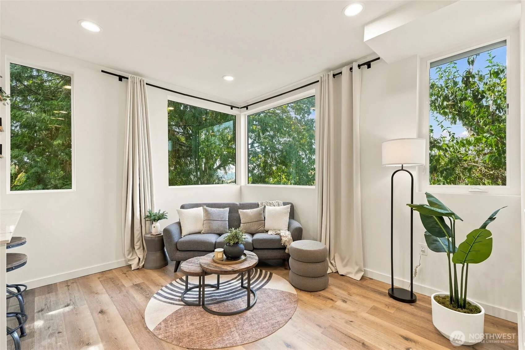 Property photo for 1317 N 44th Street #a, Seattle photo 4