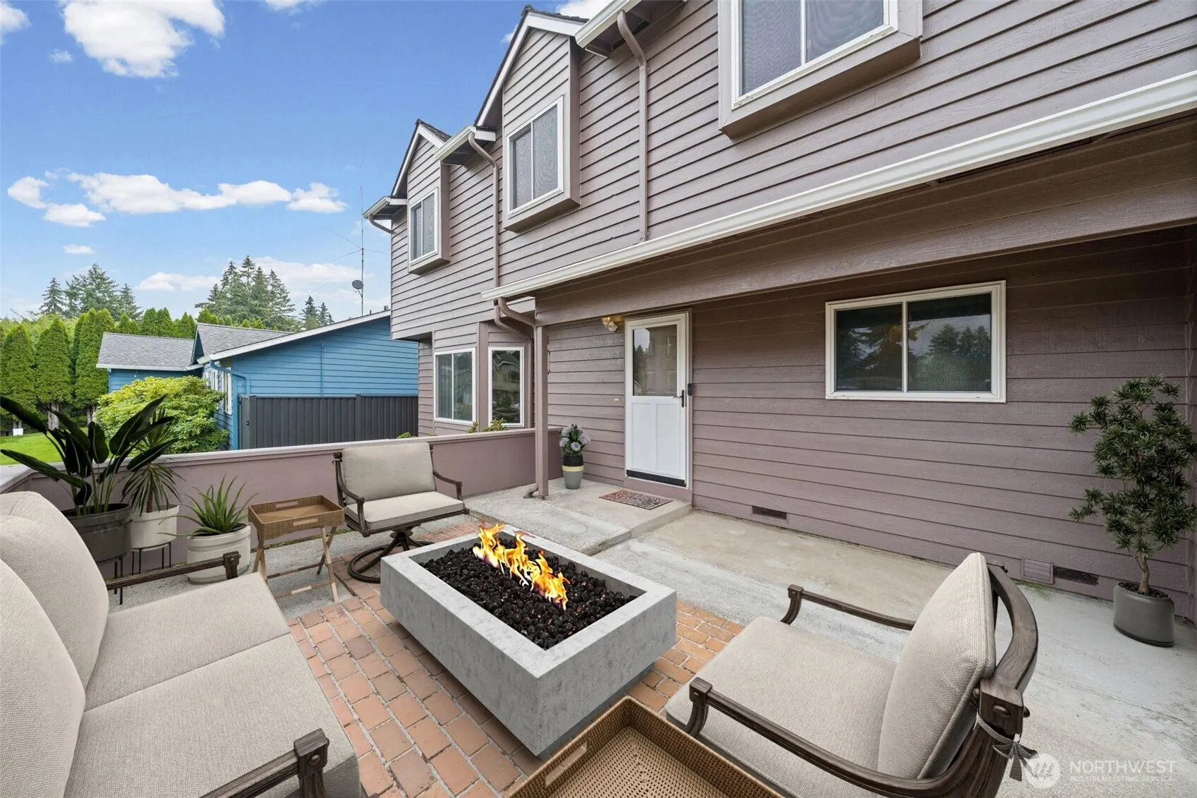 Property photo for 2509 Ne 23rd Place, Renton photo 3