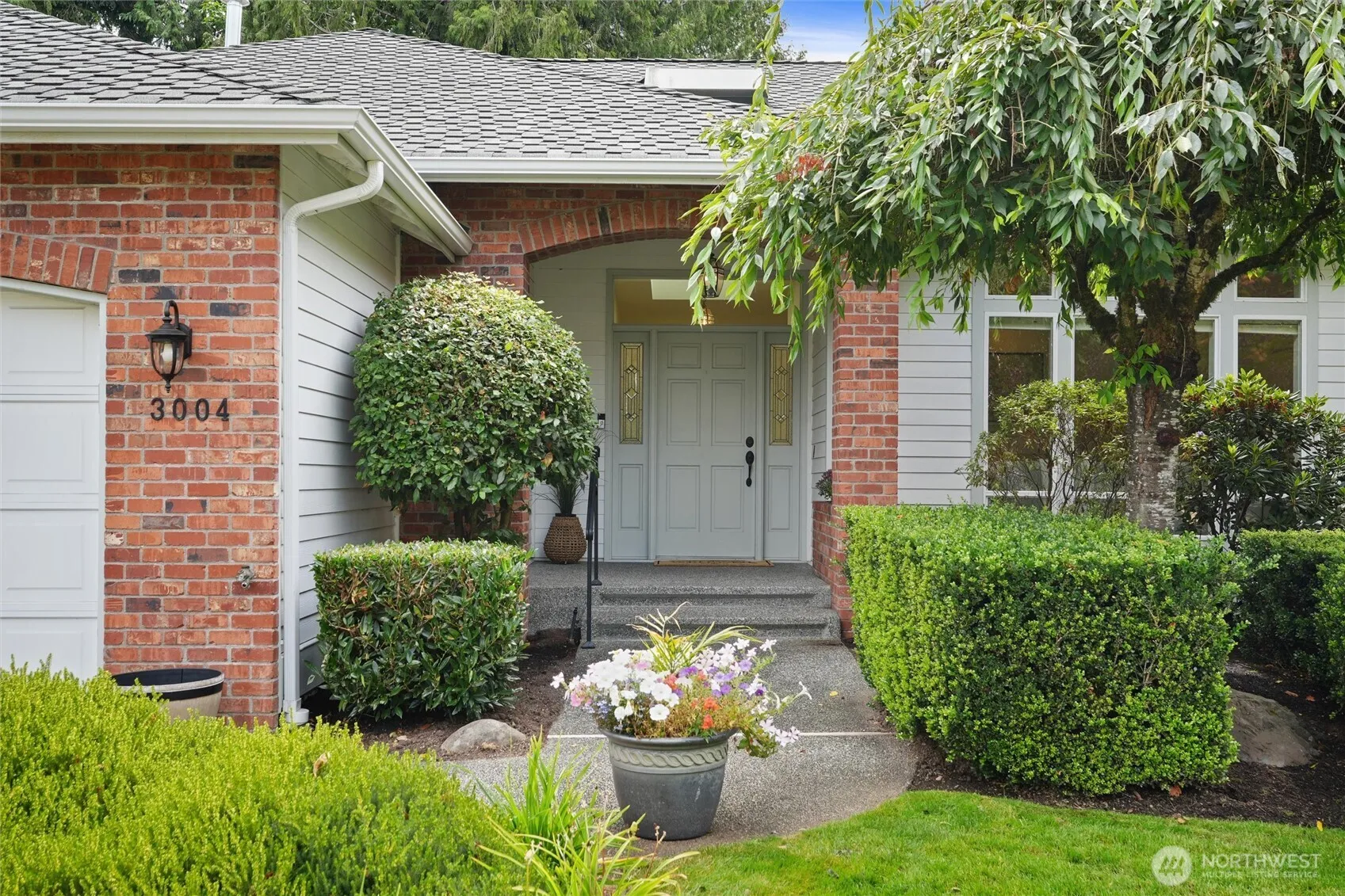 Property photo for 3004 162nd Place Se, Mill Creek photo 2