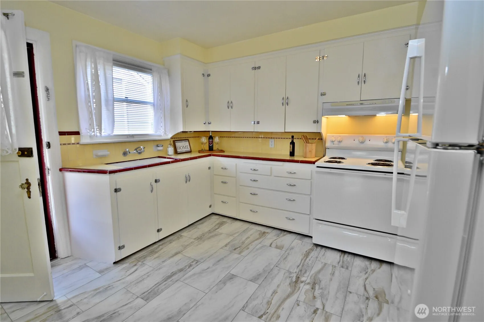 Property photo for 229 S 57th Street, Tacoma photo 2