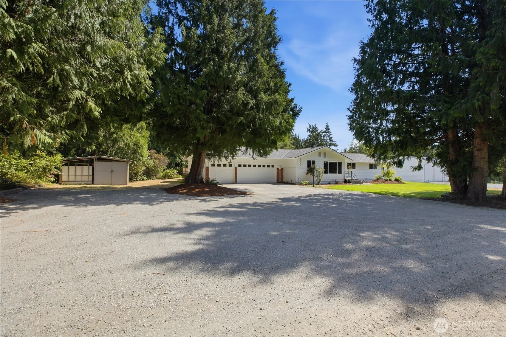 Property photo for 22710 253rd Avenue Se, Maple Valley photo 3