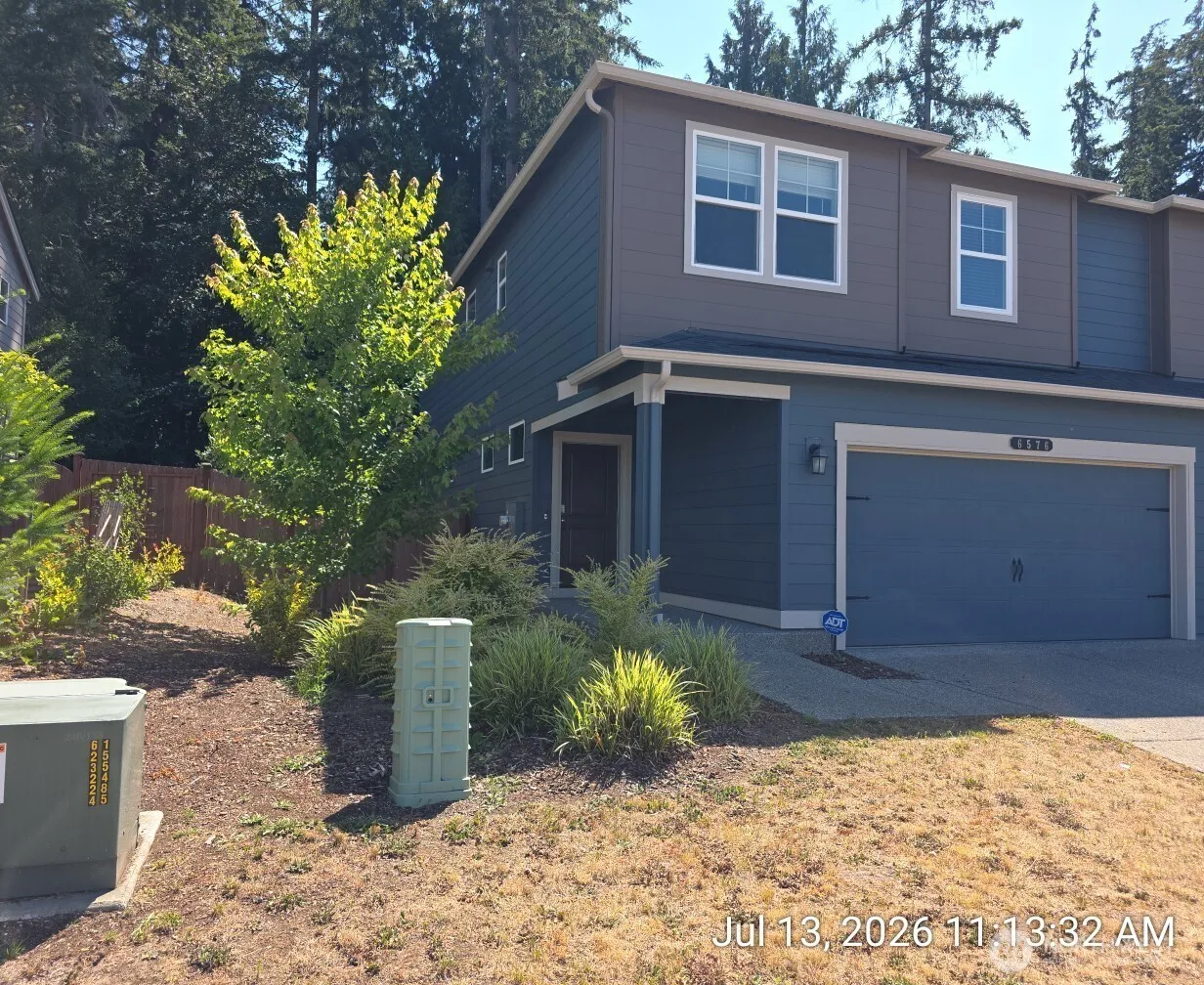 Property photo for 6576 Langley Avenue Ne, Bremerton photo 2