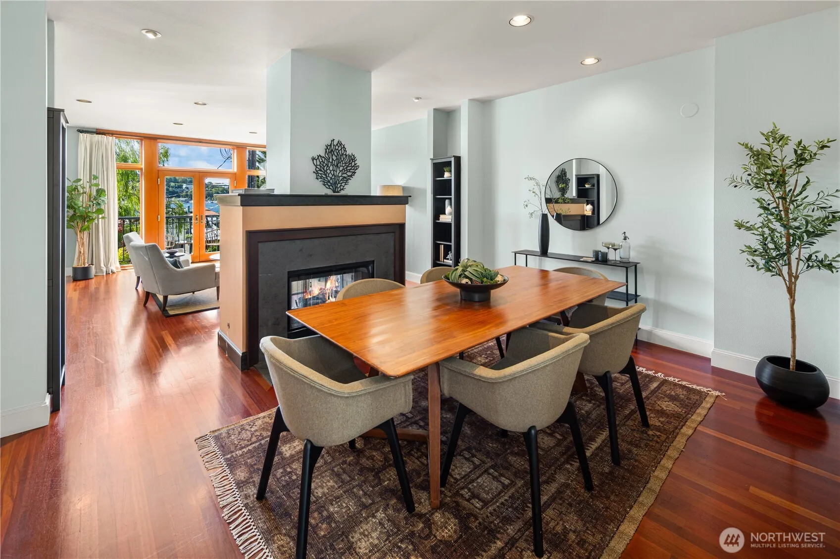 Property photo for 2358 Fairview Avenue E, Seattle photo 5