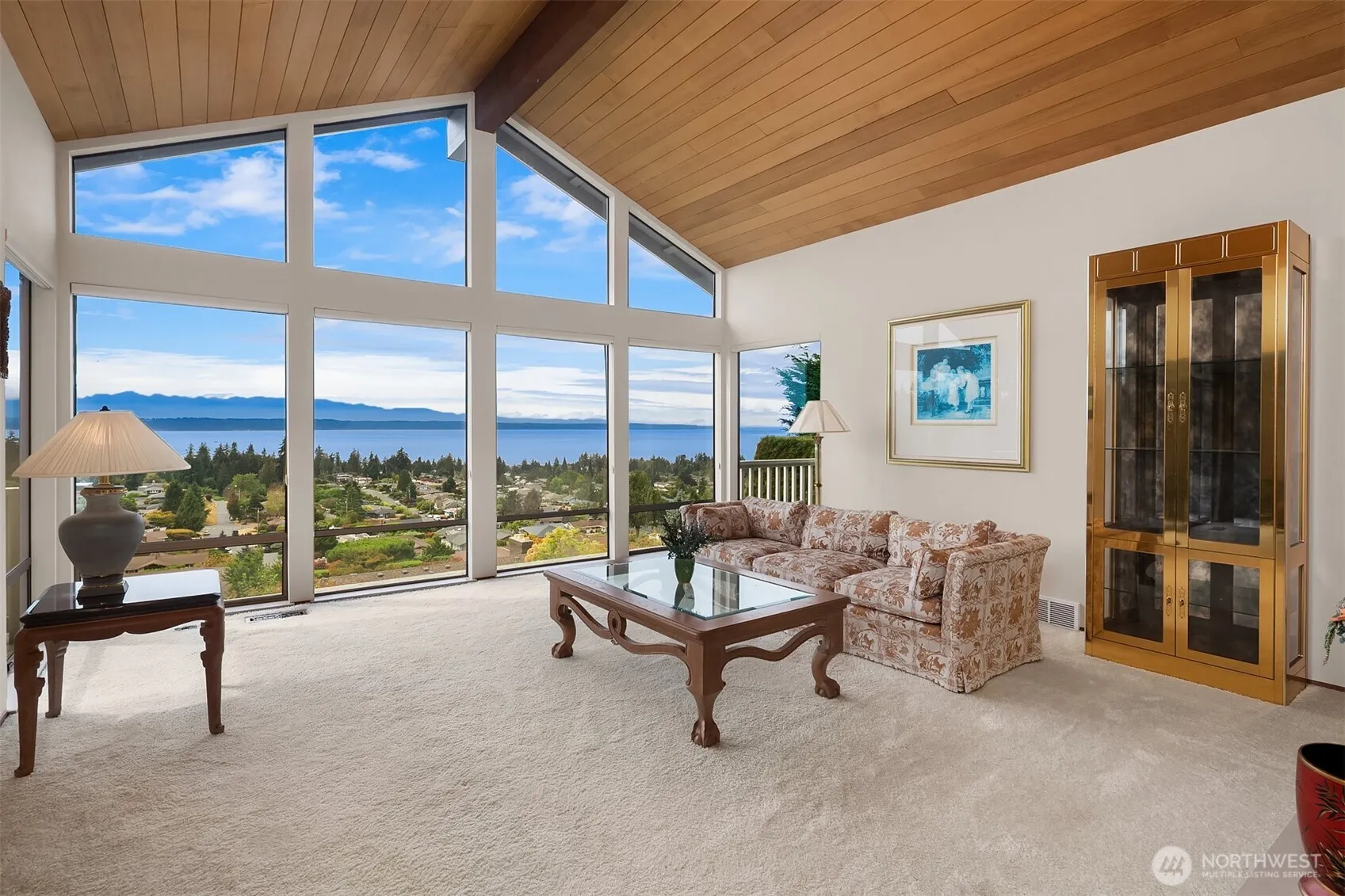 Property photo for 231 Skyline Drive, Edmonds photo 4