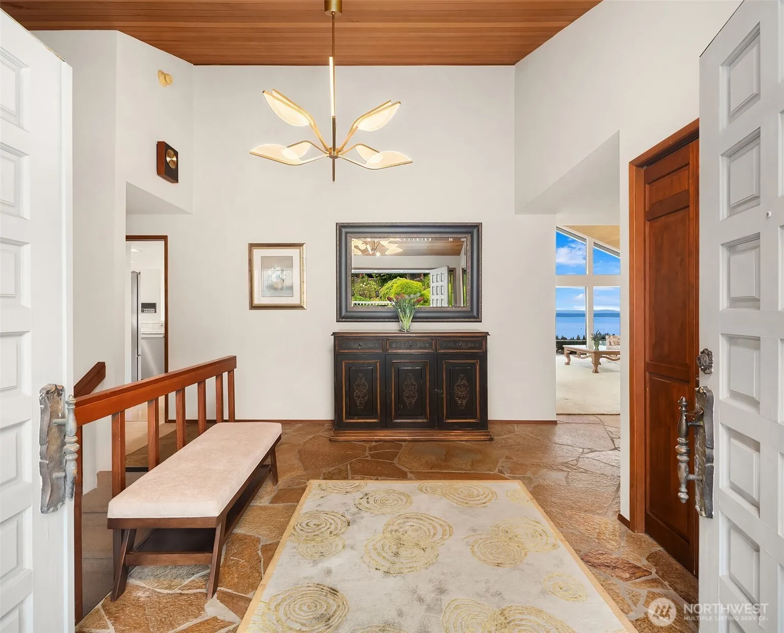 Property photo for 231 Skyline Drive, Edmonds photo 3