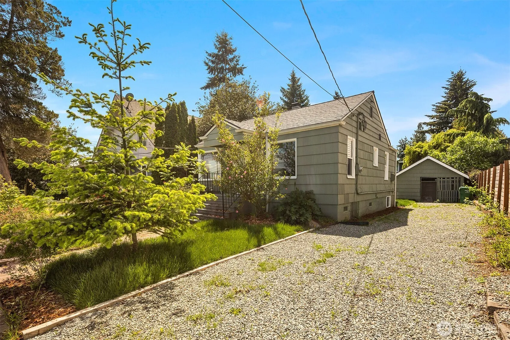 Property photo for 935 N 92nd Street, Seattle photo 2