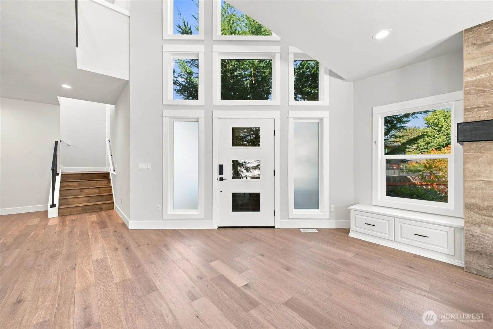 Property photo for 8121 35th Street W, University Place photo 3