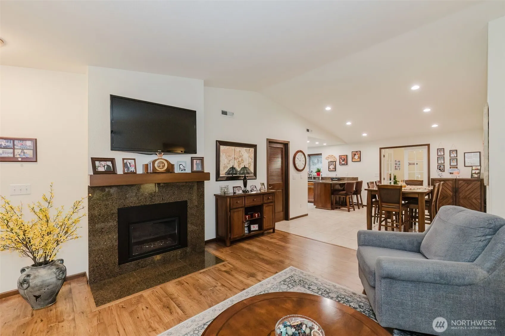 Property photo for 3614 3616 Crestview Drive W, University Place photo 5