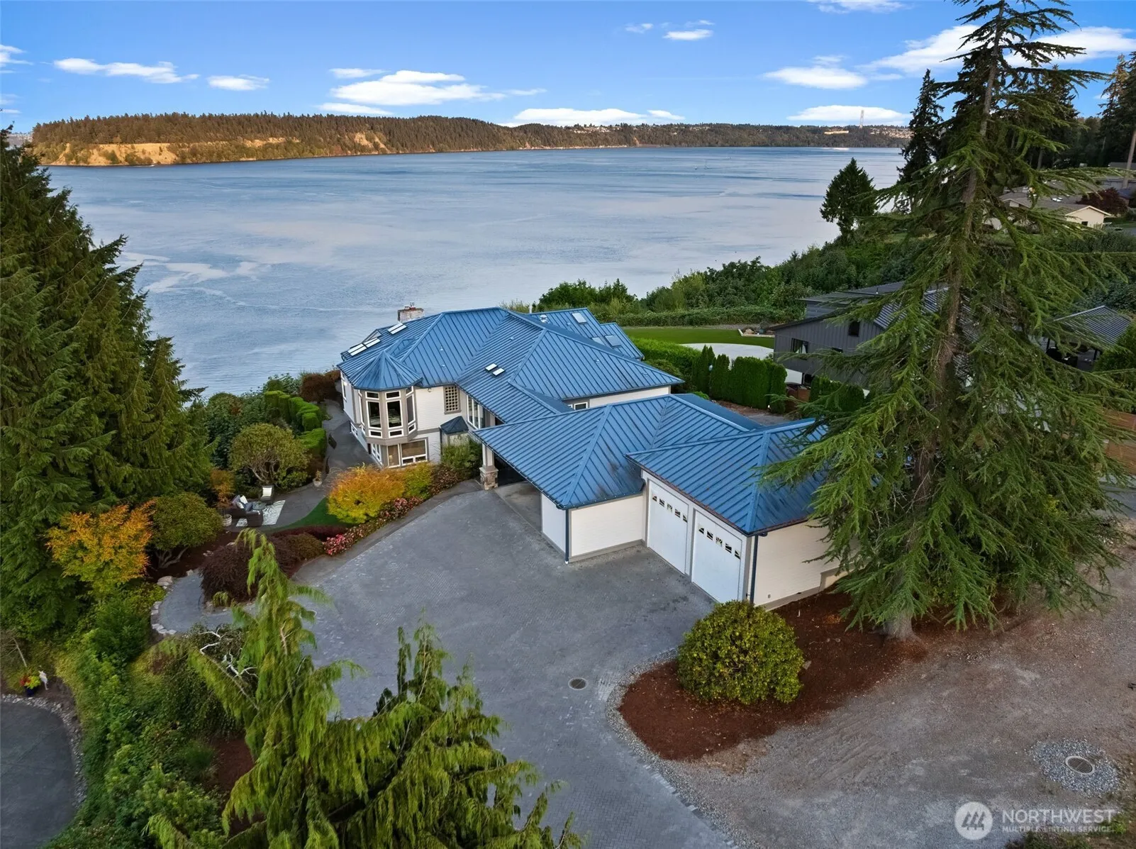 Property photo for 6803 Cascade Avenue, Gig Harbor photo 3