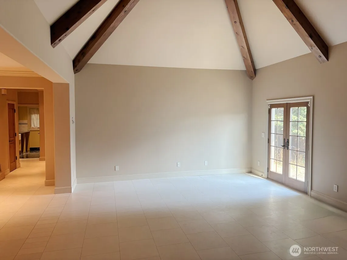 Property photo for 3307 Ne 7th Street, Renton photo 3