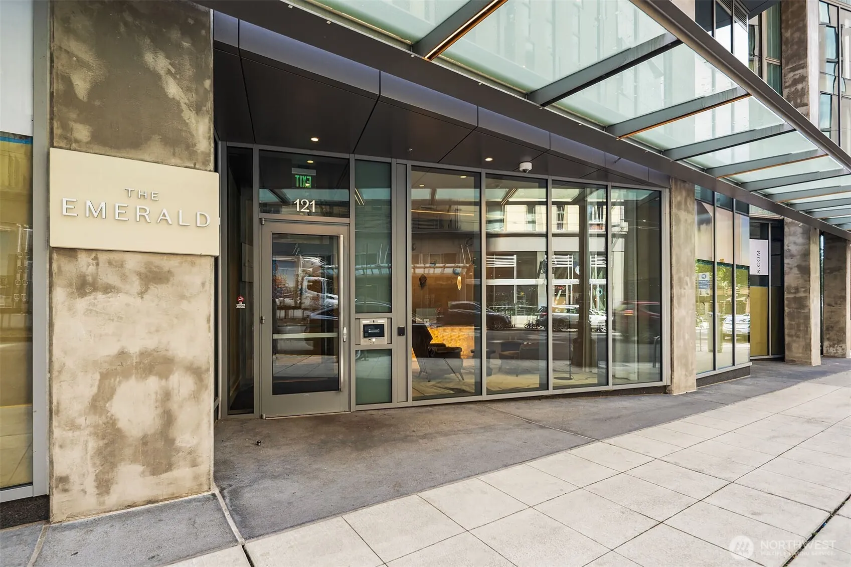Property photo for 121 Stewart Street #908, Seattle photo 2