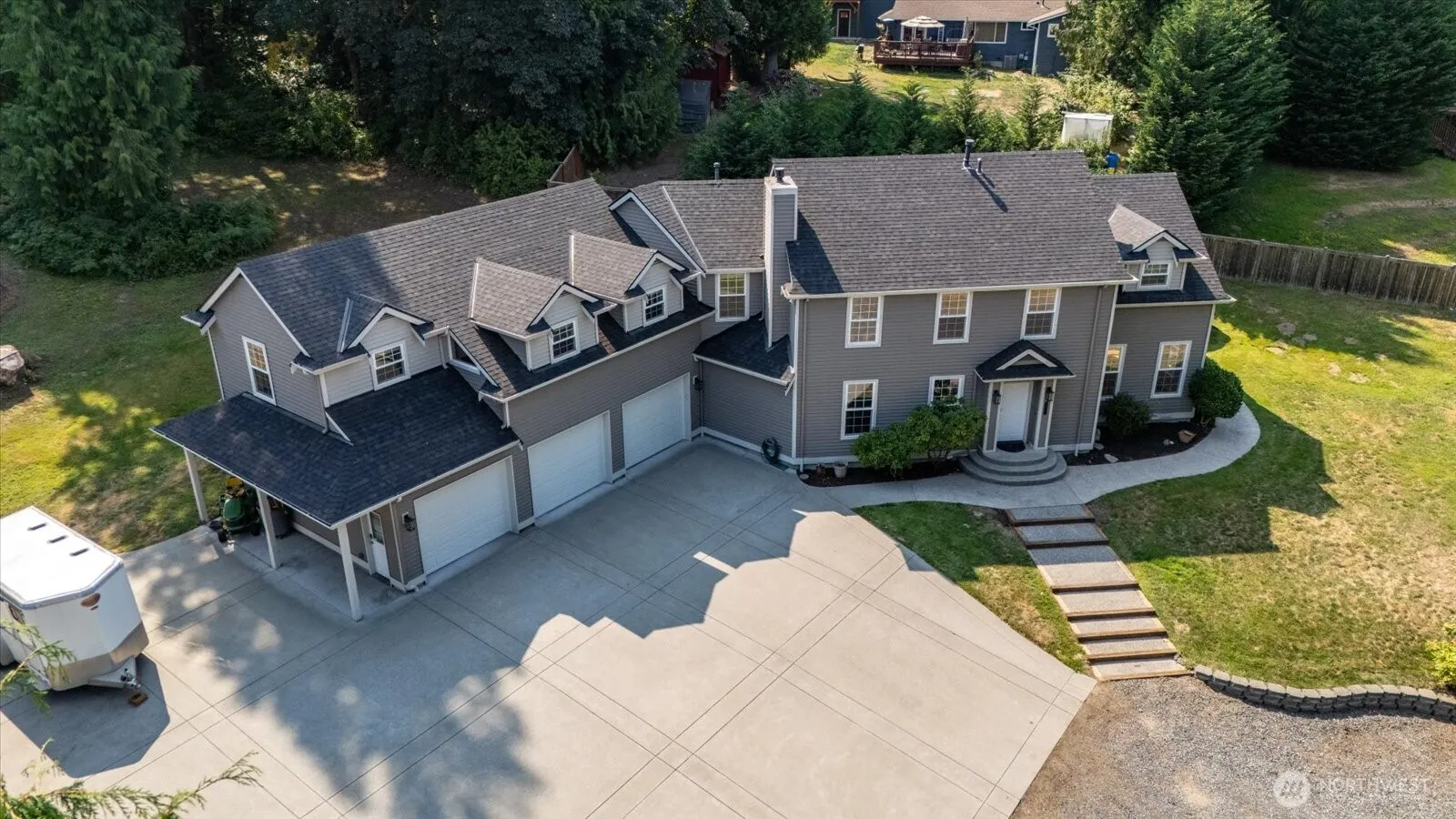 Property photo for 21810 57th Avenue Se, Woodinville photo 4
