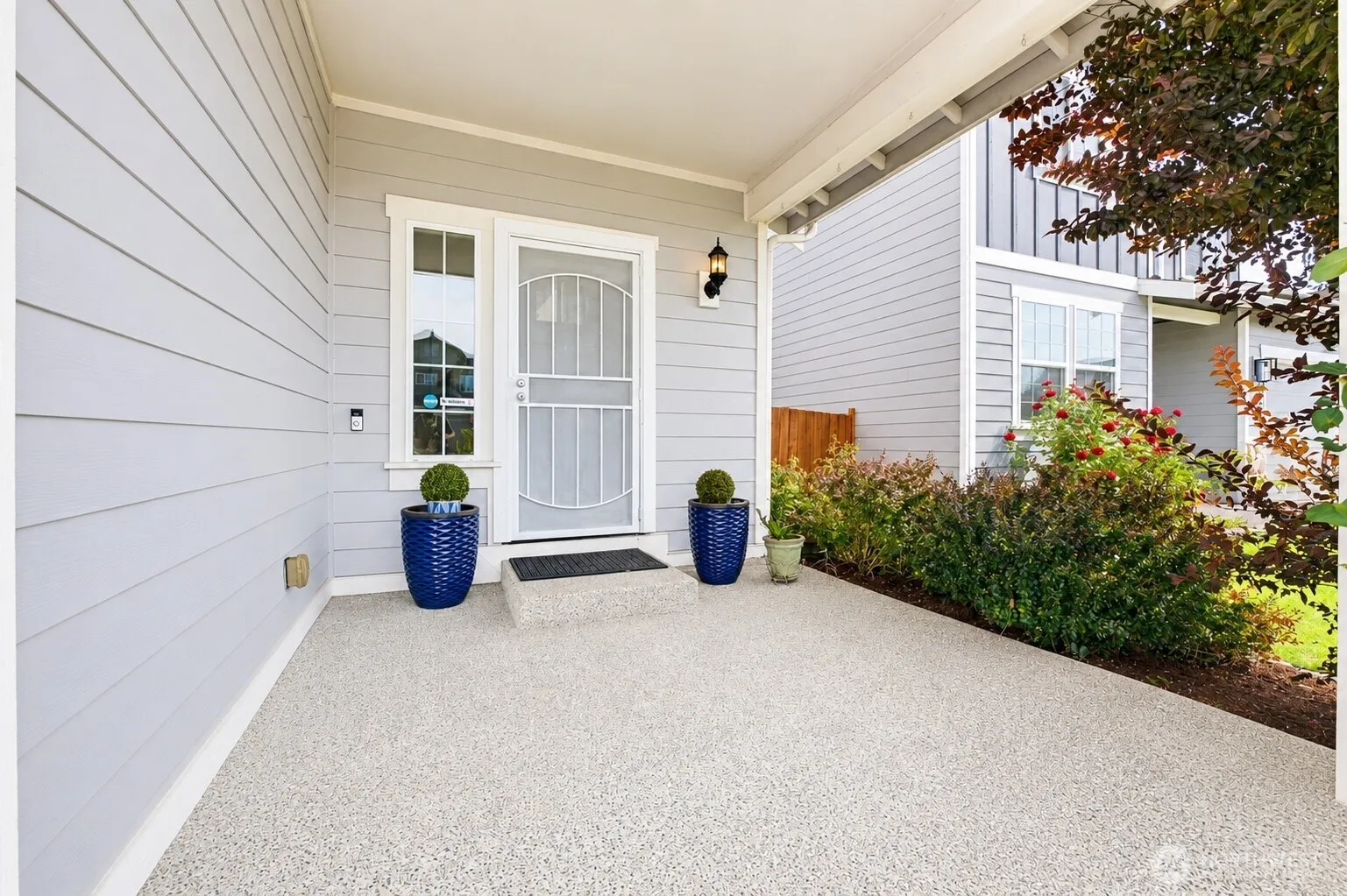 Property photo for 16305 25th Avenue Ct E, Tacoma photo 4