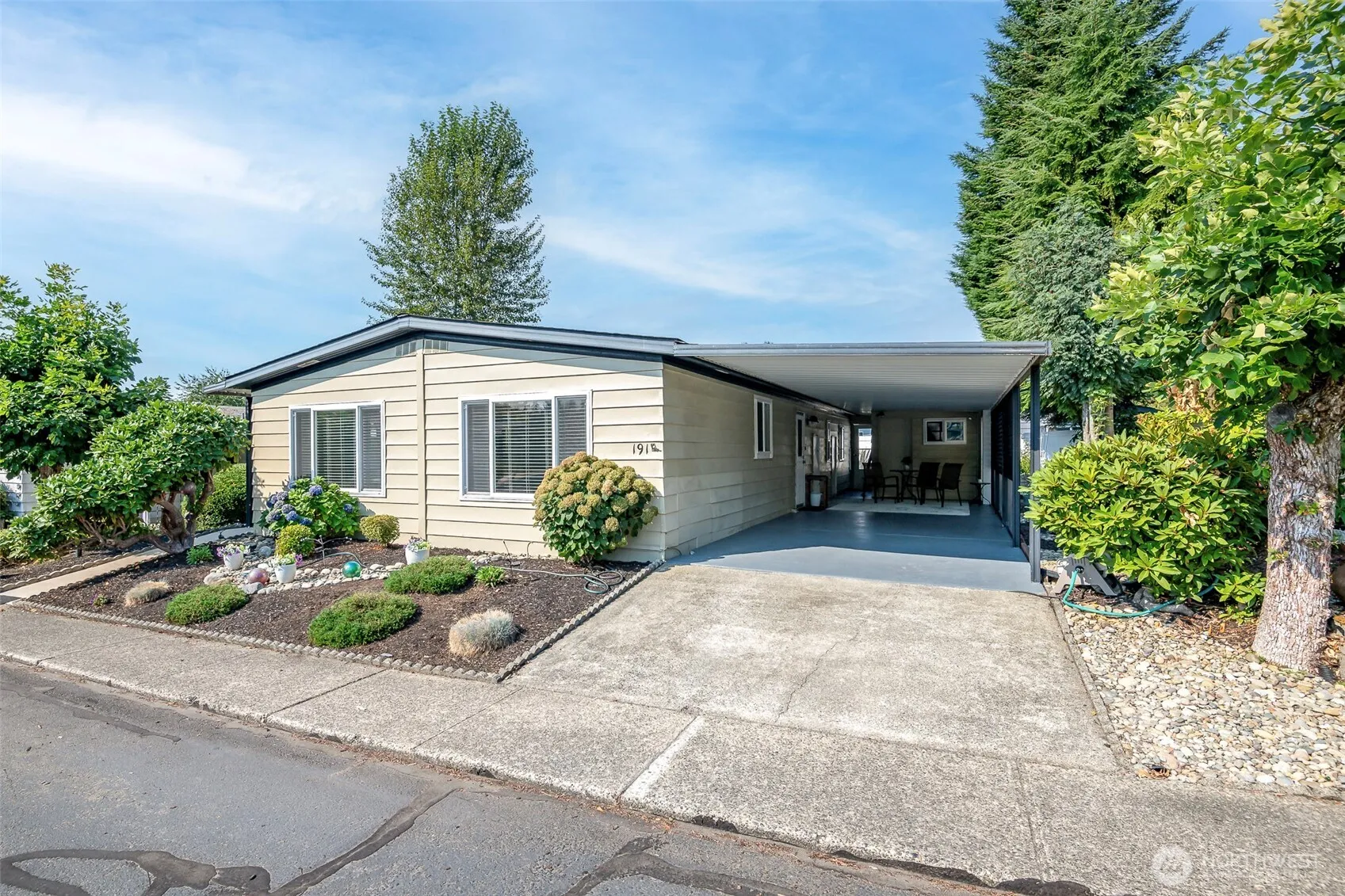 Property photo for 201 Union Avenue Se #191, Renton