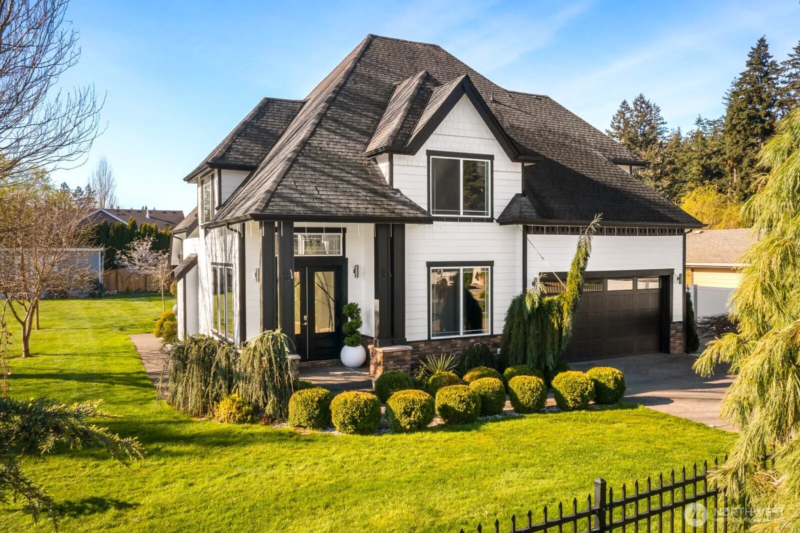Property photo for 17210 36th Ave E, Tacoma