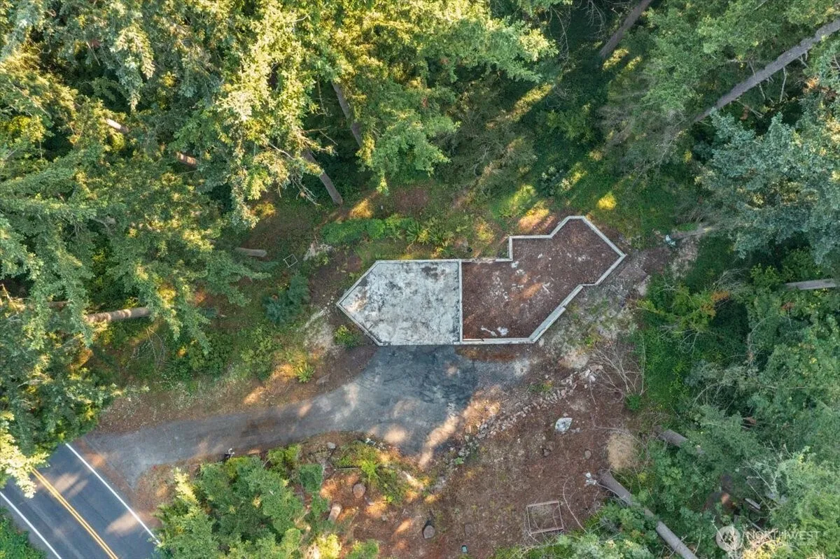 Property photo for 15009 245th Avenue Se, Issaquah photo 2
