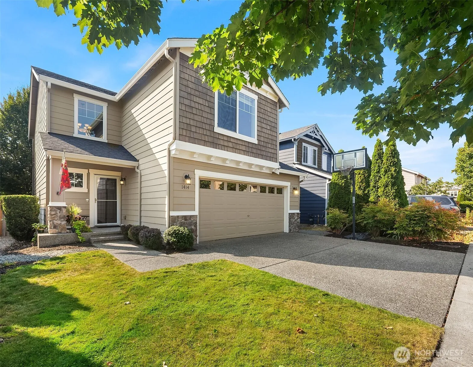 Property photo for 1414 78th Drive Se, Lake Stevens photo 2