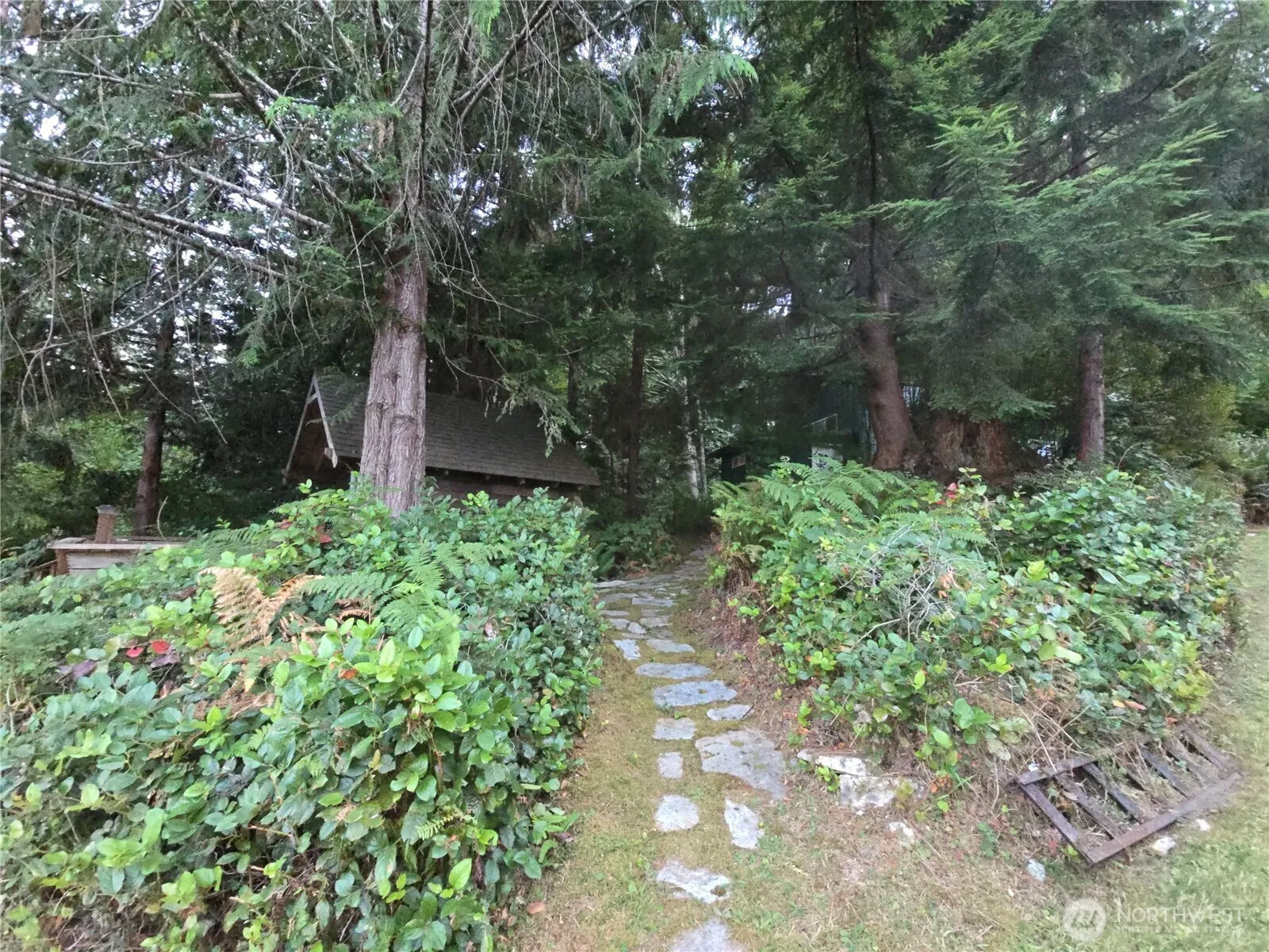 Property photo for 425 W Shore Loop Road, Snohomish photo 5