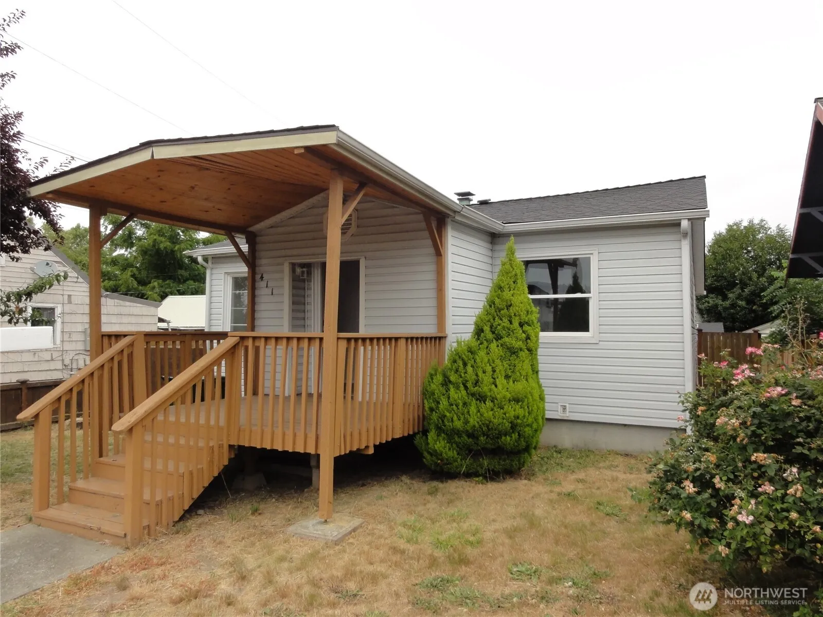 Property photo for 411 7th Street Se, Auburn