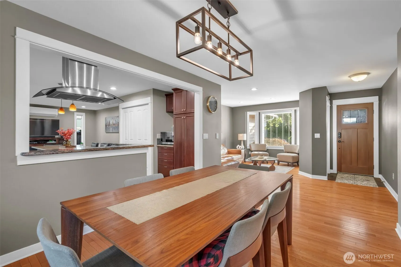 Property photo for 1740 211th Way Ne, Sammamish photo 5
