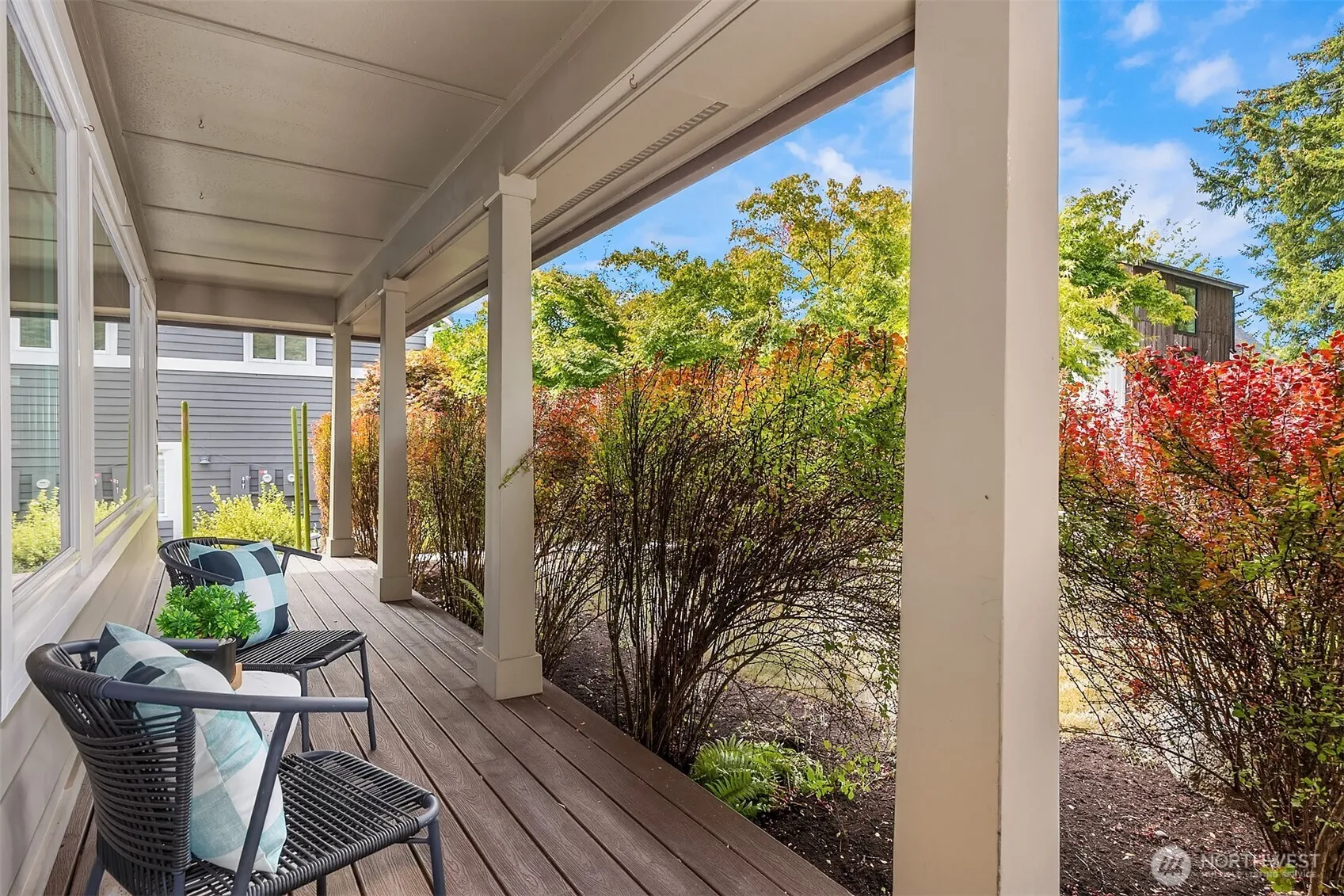 Property photo for 430 Ericksen Avenue Ne, Bainbridge Island photo 5
