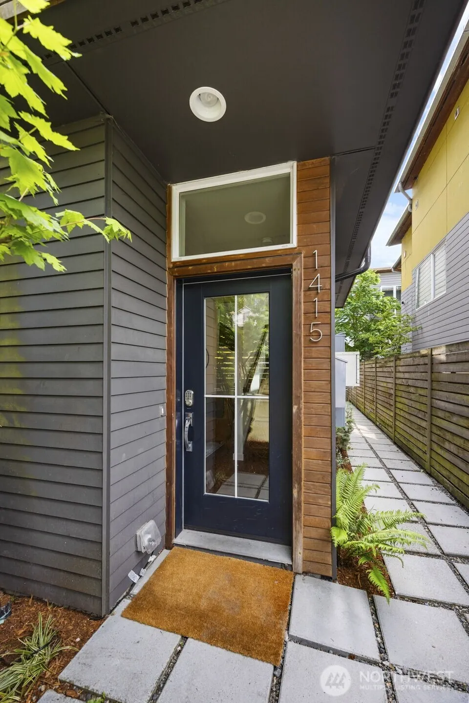 Property photo for 1415 E Fir Street, Seattle photo 5