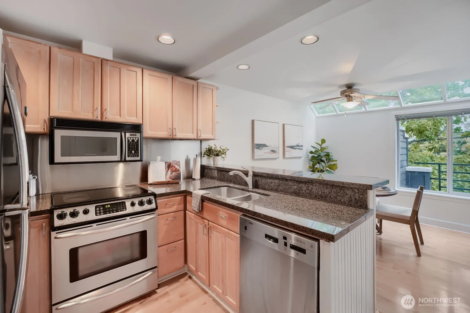 Property photo for 115 W Galer Street #304, Seattle photo 5