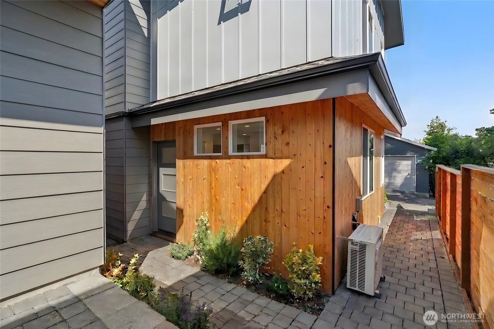 Property photo for 5042 35th Avenue Ne, Seattle