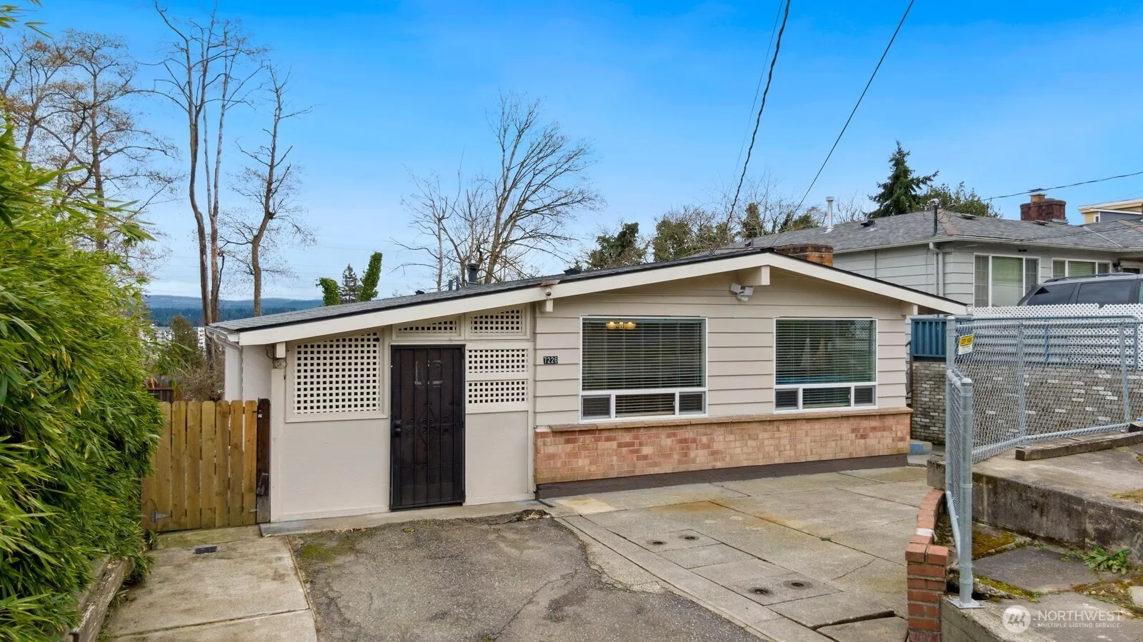 Property photo for 7226 33rd Avenue S, Seattle photo 4