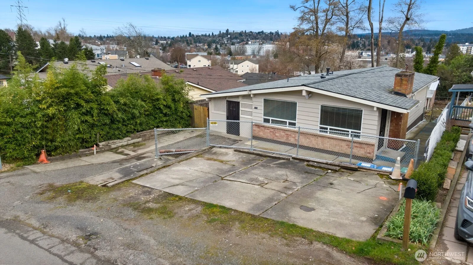 Property photo for 7226 33rd Avenue S, Seattle photo 3
