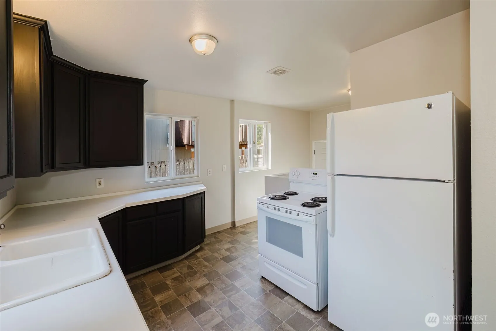 Property photo for 1141 West Avenue, Port Orchard photo 2
