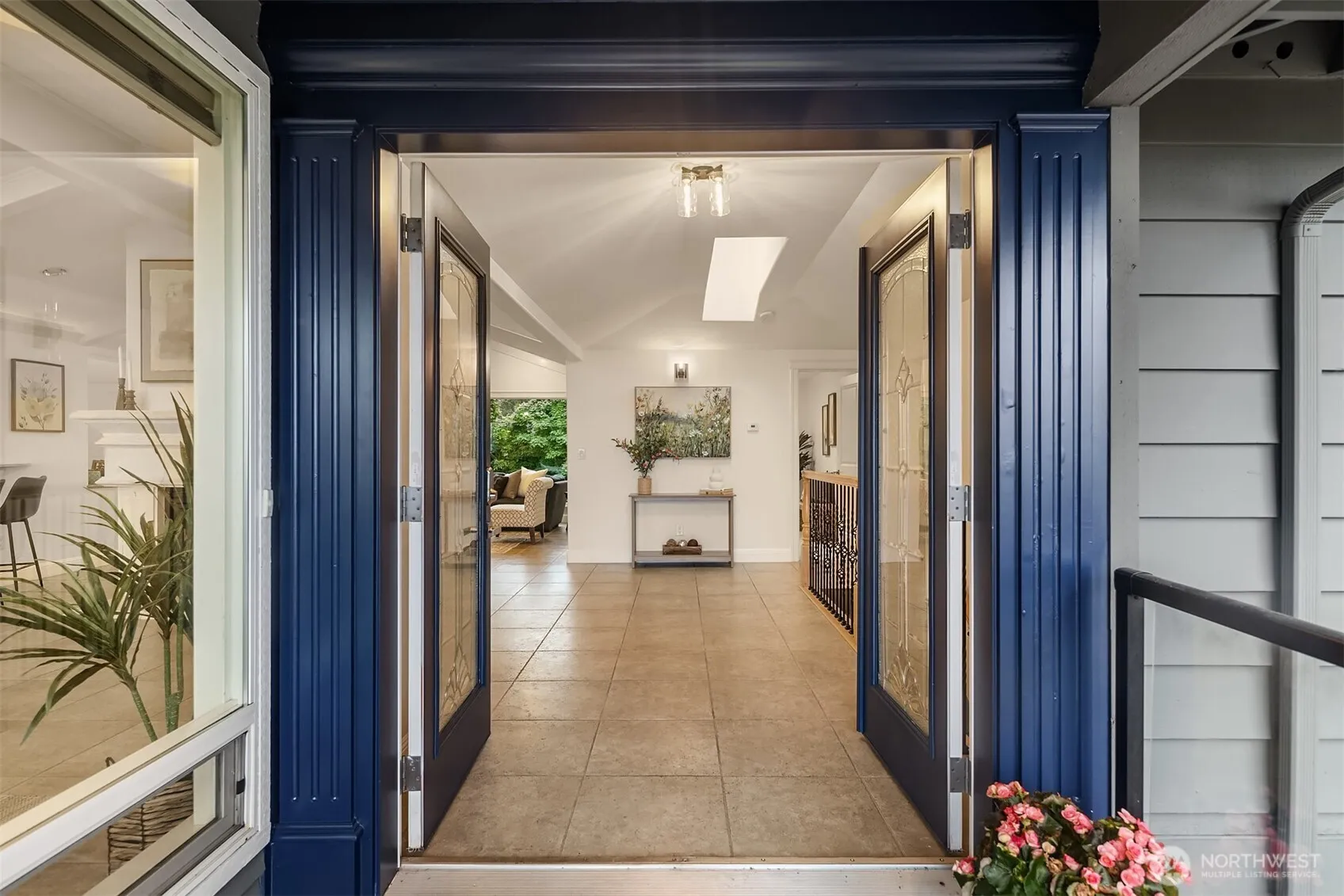 Property photo for 310 Skyline Drive, Edmonds photo 3