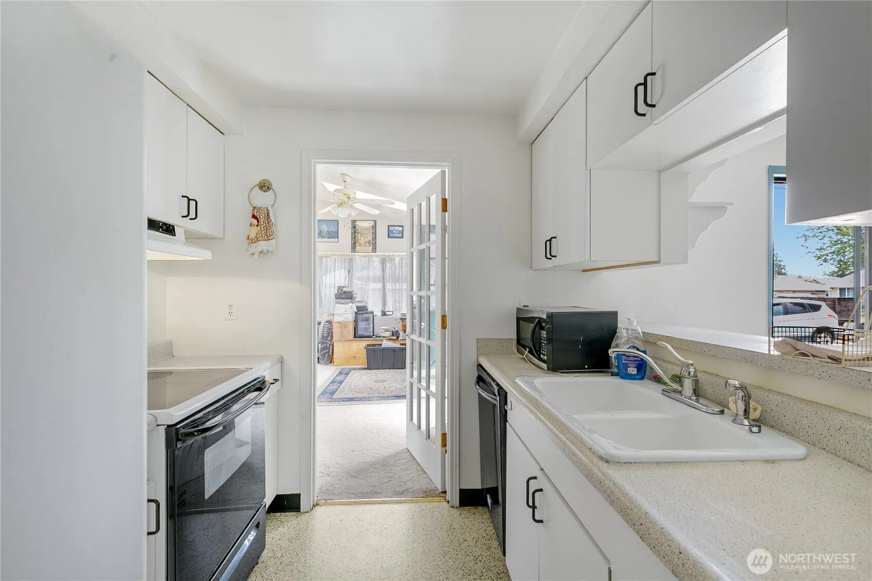 Property photo for 20911 78th Avenue W, Edmonds photo 4