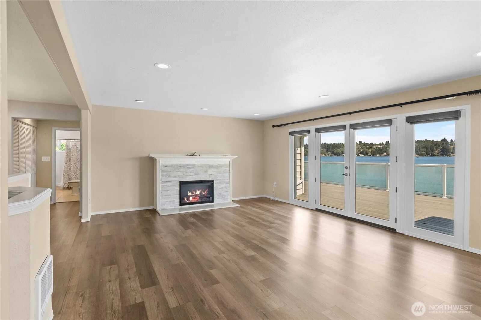 Property photo for 9727 N Davies Road, Lake Stevens photo 5