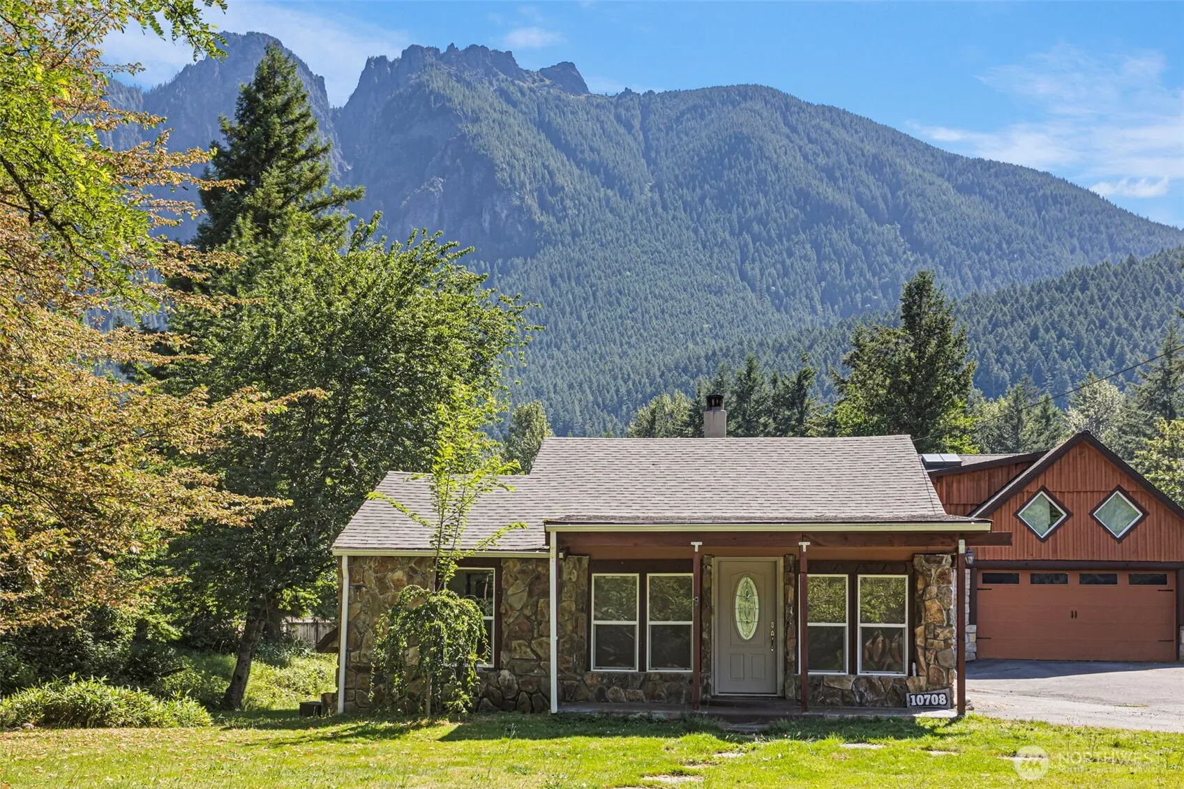 Property photo for 10708 428th Avenue Se, North Bend