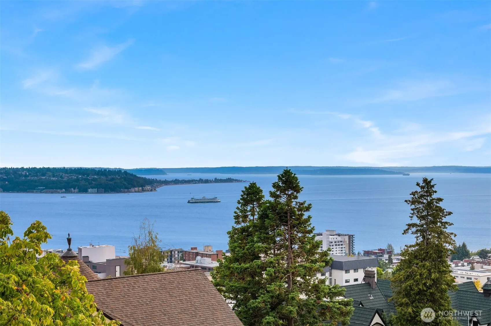 Property photo for 118 Highland Drive, Seattle photo 5